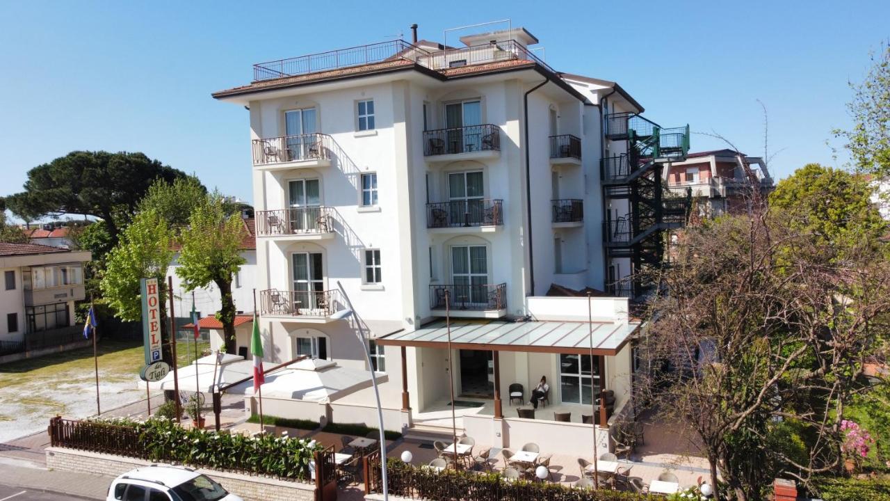 Hotel Dei Tigli Lido di Camaiore Kültér fotó