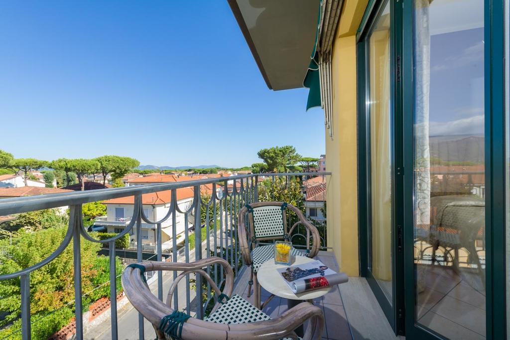Hotel Dei Tigli Lido di Camaiore Kültér fotó